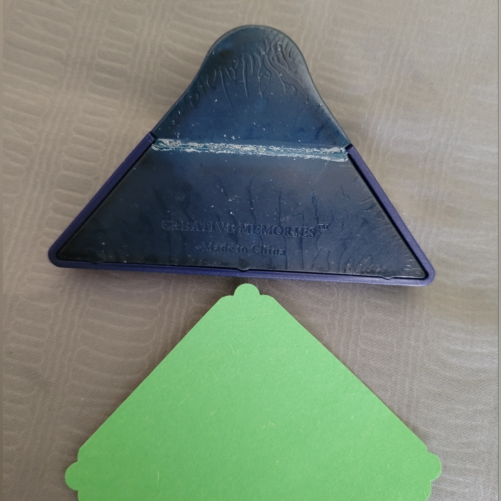 Creative Memories Punch Bundle - GUC - Picture 10 of 15